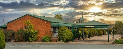 Deniliquin Country Club Motor Inn